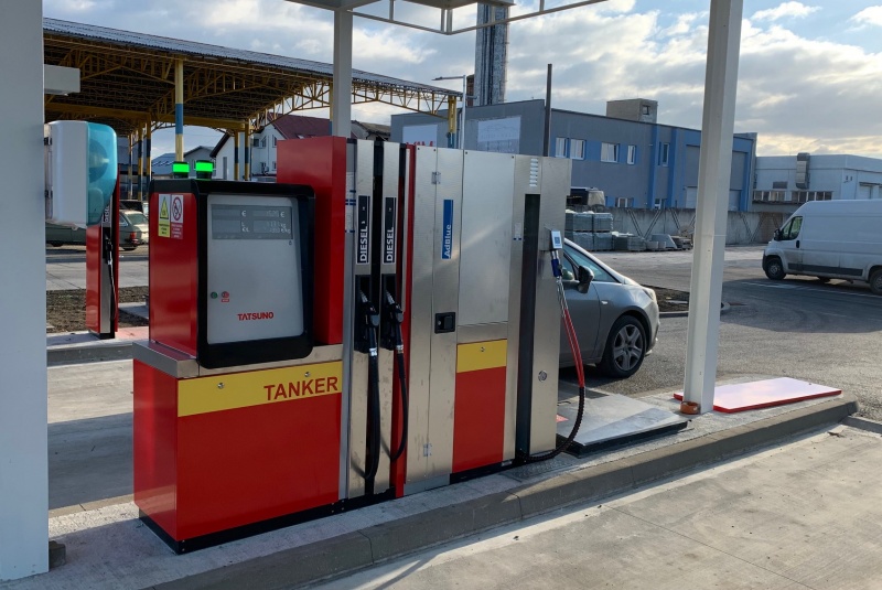 Referencie / 2021 - Doplnenie multiproduktového výdajného stojana a rekonštrukcia výdajnej plochy plniacej stanice CNG Nitra - foto Referencie / 2021 - Doplnenie multiproduktového výdajného stojana a rekonštrukcia výdajnej plochy plniacej stanice CNG Nitra - foto